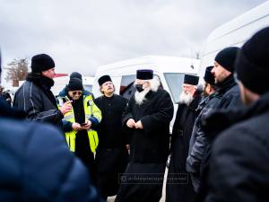 30 de tone de produse alimentare, de igienă și de strictă necesitate vor ajunge în Ucraina, din partea Arhiepiscopiei Sucevei și Rădăuților