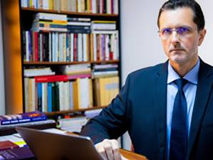 Vasile Bănescu, Biroul de Presă al Patriarhiei Române