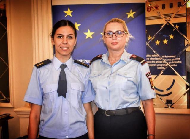 Fetițele unei familii de pompieri militari din Cernăuți au primit adăpost în casa unui pompier din Suceava, slt. Simona Cojocar