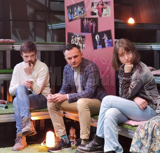 „Sclavi” - premieră cu publicul pe scenă, în regia lui Cosmin Panaite, la Teatrul „Matei Vișniec” Suceava