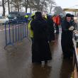 Maicile de la Manastirea Agapia, venite a două oară cu hrană caldă și pachete pentru refugiații din Ucraina 2