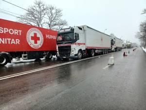 Crucea Roșie Română a trimis primul convoi cu ajutoare umanitare la Cernăuți