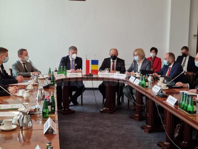Ministrul Constantin Daniel Cadariu s-a întâlnit cu omologul său din Polonia