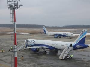 India trimite încă patru avioane la Suceava pentru repatrierea a 800 de studenți refugiați din Ucraina