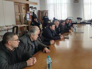 Presedintele CJ Suceava s-a intalnit cu primarii localitatilor aflate la frontiera cu Ucraina