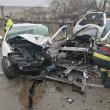 Accident grav, cu un șofer încarcerat, la ieșirea din Fălticeni spre Preutești