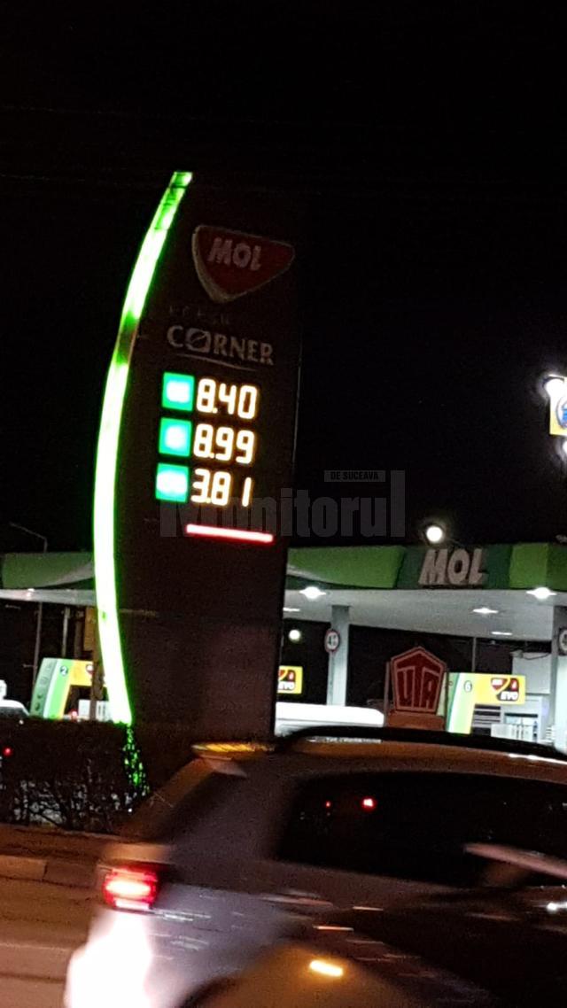 Încă miercuri seară, chiar înainte de ora 20,00, o parte din benzinării au crescut prețurile la carburanți