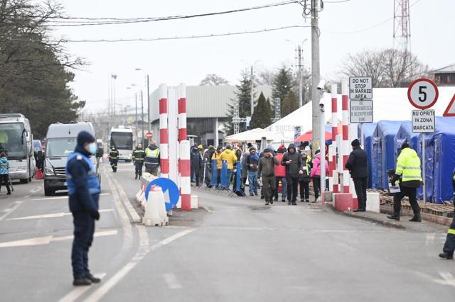 Peste 6.400 de refugiați ucraineni au ajuns, marți, la Siret