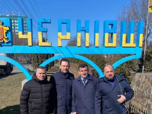 Liderii PMP au însoțit convoiul umanitar până la Cernăuți