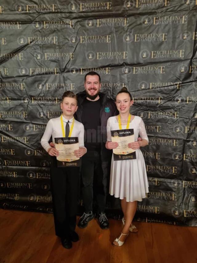 Albert Clim și Maya Anușca, finaliști la clasa Hobby 12-13 ani