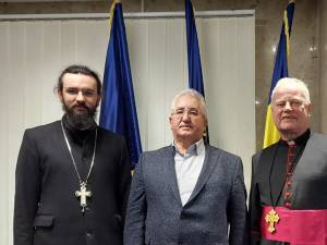Primarul Ion Lungu, cu reprezentanții Bisericii Anglicane, veniți cu ajutoare umanitare pentru ucraineni