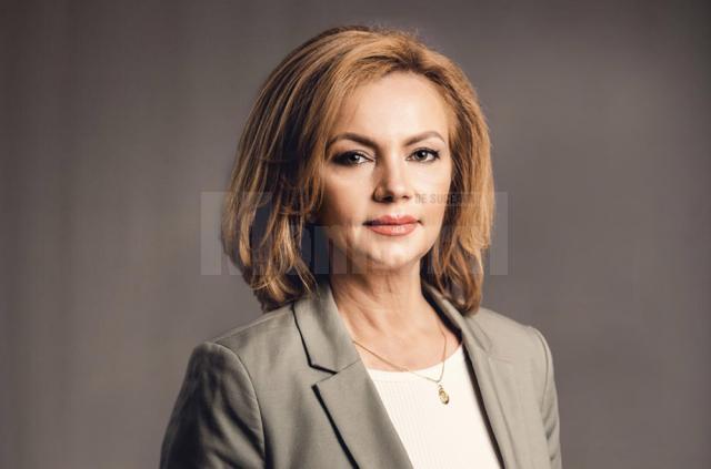 Deputatul social-democrat sucevean Mirela Adomnicăi