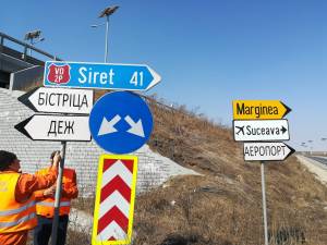 Au apărut indicatoare rutiere în limba ucraineană