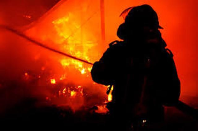 Un bărbat a murit ars de viu în propria-i casă