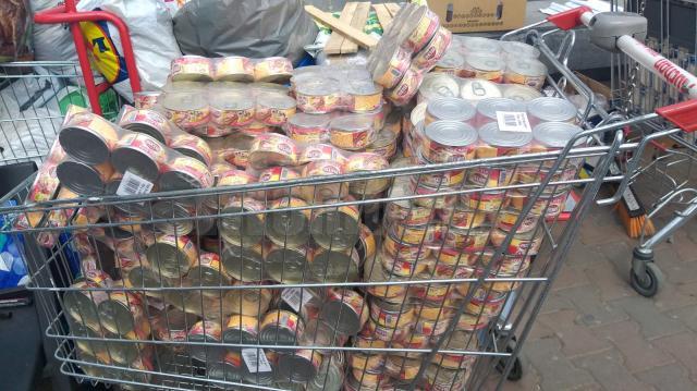 Al doilea transport de produse alimentare - o cantitate de 10 tone, trimis de la Suceava în Ucraina, la Cernăuți