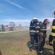 Două gospodării au fost distruse într-un incendiu, iar șase persoane au avut nevoie de îngrijiri medicale