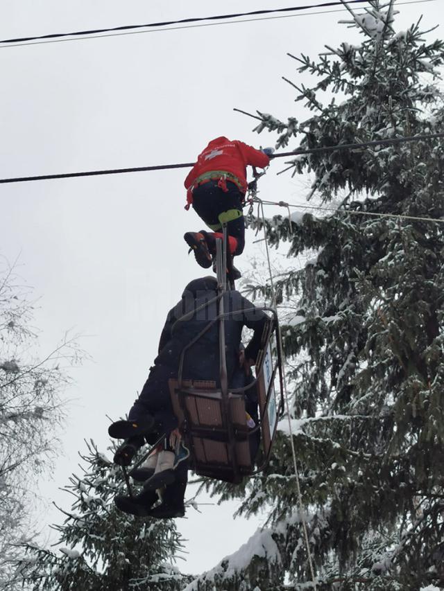 Turiști blocați în telescaunul de la Vatra Dornei