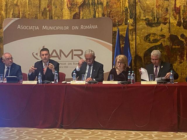 Comitetul Director al Asociației Municipiilor din România s-a întrunit, luni, într-o ședință maraton, de patru ore