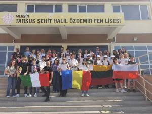 Elevi și profesori de la Școala „Bogdan Vodă” Rădăuți, în vizită la o școală parteneră din Turcia