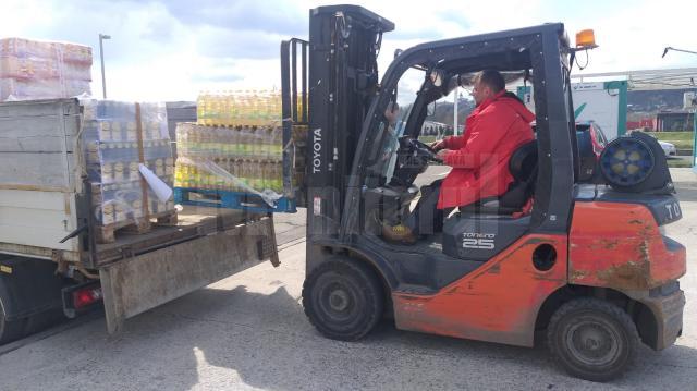 Al șaselea transport cu ajutoare umanitare pentru orașul înfrățit, Cernăuți, a plecat de la Suceava în Ucraina