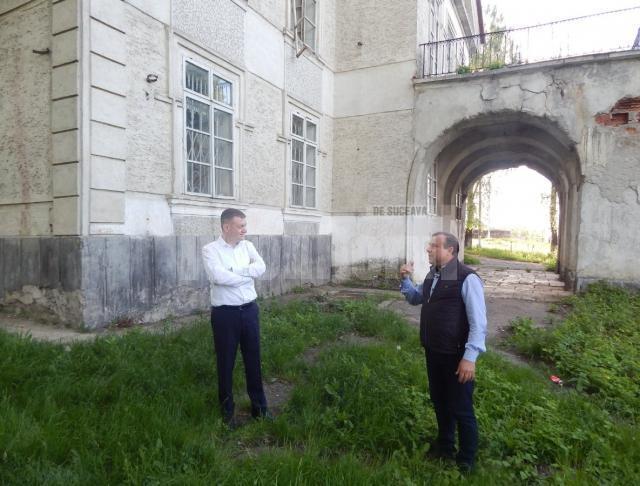 Gheorghiu anunță încă un pas important pentru restaurarea Conacului Vârnav Liteanu din orașul Liteni
