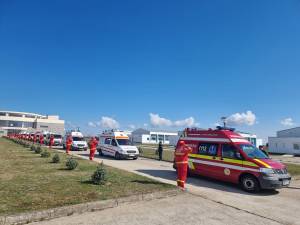 România a donat Ucrainei 11 ambulanțe, prin hub-ul umanitar de la Suceava