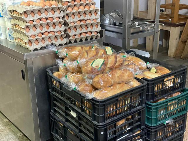Cantina de Ajutor Social a municipalității sucevene are în prezent 219 beneficiari de hrana caldă, zilnic