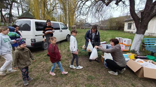 Paște pe timp de război, alături de refugiații din Cernăuți