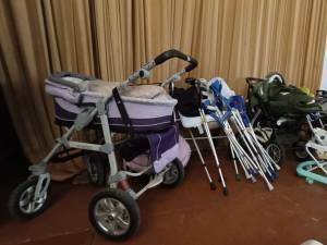 Cinematograf transformat în magazin cu produse gratuite pentru refugiați