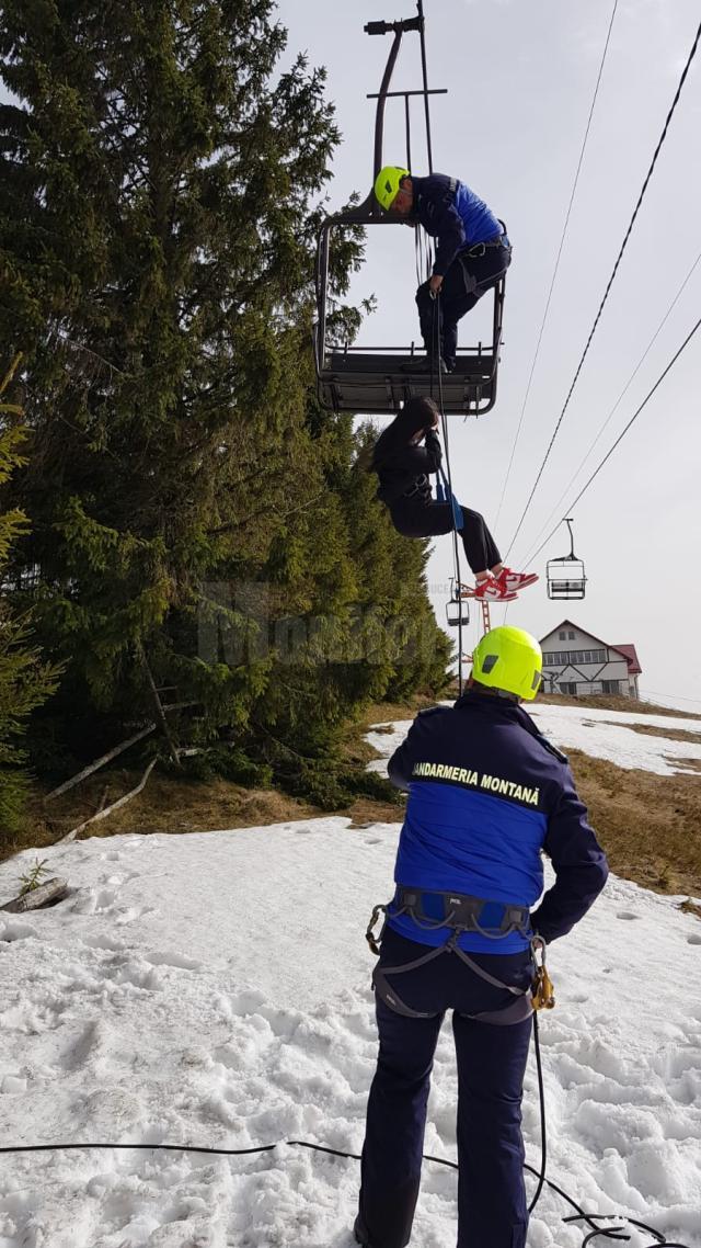 Dosar penal și amendă după blocajul telescaunului de la Dorna