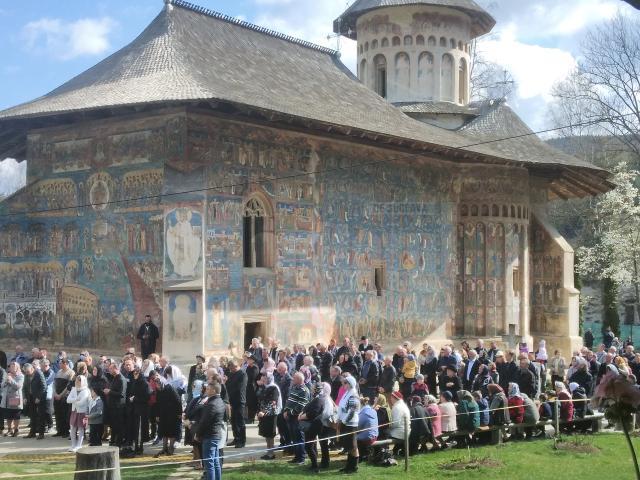 Hram la Voroneț, în a treia zi după Învierea Domnului