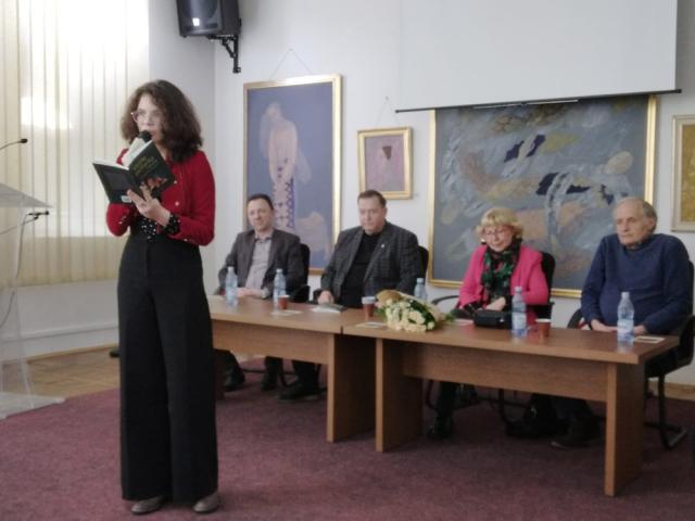 Eleva Adela Șulea a recitat un poem semnat de Constantin Severin