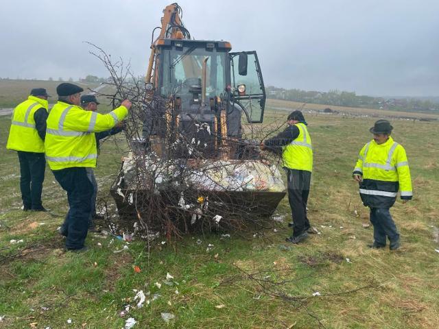 Peste 11.000 kg deșeuri adunate până acum în cadrul campaniei „Curăţăm România”