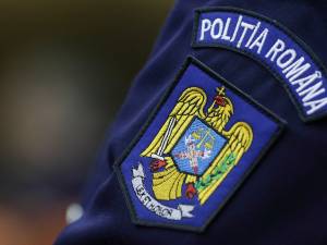 Razie a poliției la Fălticeni după ce o femeie a fost tâlhărită pe stradă Sursa foto republica.ro