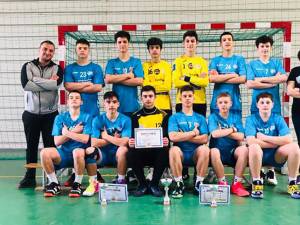 Echipa de handbal băieți a Scolii Gimnaziale „Ion Creangă” merge la turneul final din acest an cu gândul la cucerirea titlului național