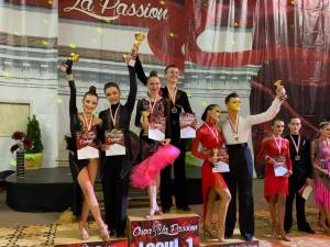 Premii importante pentru dansatorii de la Bucovina Dance Studio Suceava