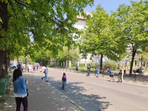 Strada Calea Burdujeni, din zona Parcului Copilului, redevine pietonală în fiecare duminică