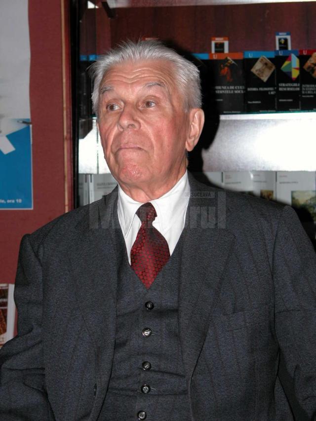 Academician Constantin Ciopraga- primul rector al Institutului de Invatamant Superior din Suceava, azi USV