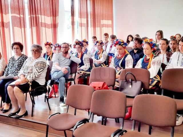 Peste 200 de elevi au participat la Concursul Național „Istoria și tradițiile ucrainenilor”, ediția a XII-a
