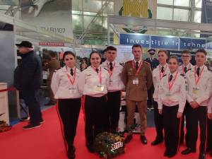 Patruzeci de elevi ai Colegiului Militar „Ștefan cel Mare”, prezenți la cea mai mare expoziție de tehnică militară și securitate din estul Europei