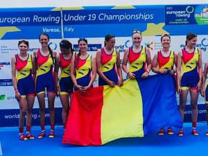 Barca feminină de 8+1 a României, campioană europeană, a avut două sucevence în echipaj
