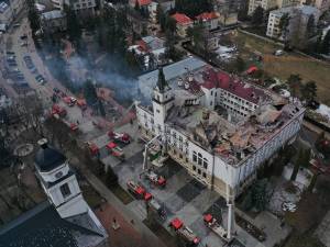 Palatul Administrativ din Suceava a fost grav afectat de un incendiu izbucnit în luna martie a anului 2021