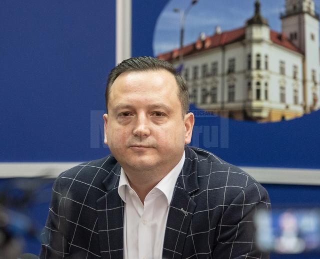 Prefectul Alexandru Moldovan a condus ședința Comisiei județene pentru stabilirea dreptului de proprietate privată