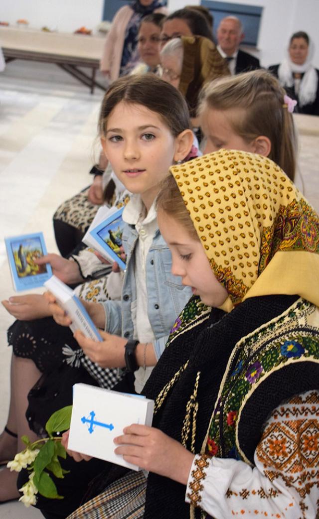 Rugăciunile-s pentru copii ca florile de iasomie