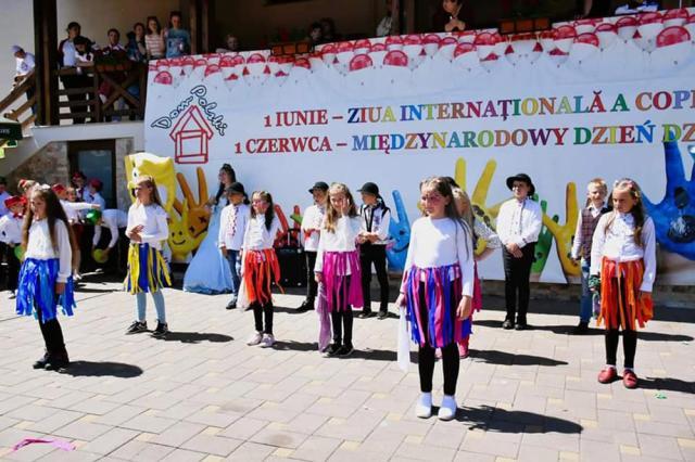 Peste 600 de copii de la școli cu predare în limba polonă au sărbătorit în avans ziua de 1 Iunie