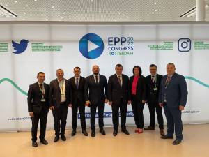 Eugen Tomac a fost invitat în calitate de preşedinte al PMP la congresul Partidului Popularilor Europeni