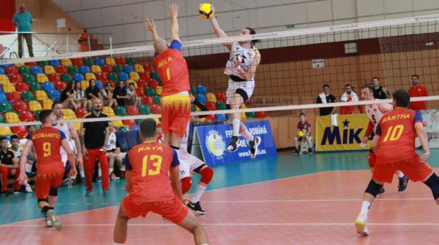 Sucevenii Aciobăniței și Rață sunt jucători de bază în echipa națională de volei a României