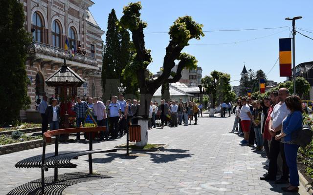 Ziua Eroilor, sărbătorită la Fălticeni