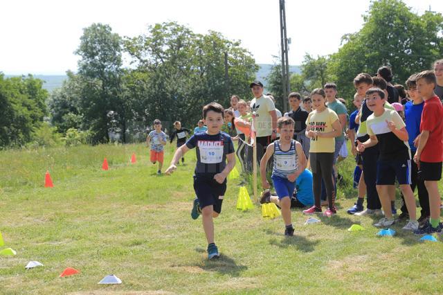 Aproape 200 de elevi au alergat la Crosul „Albertina Rusu”, la Ilișești