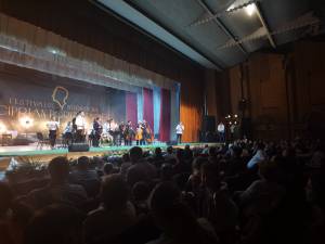 Sala arhiplină la concertul din ultima seară a festivalului internațional Ciprian Porumbescu Suceava 2022